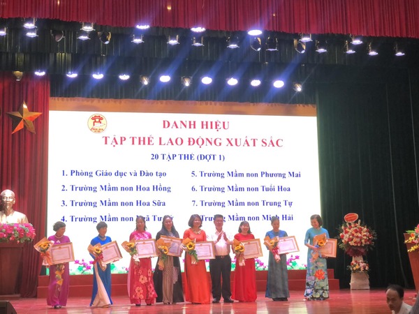 🎉🎉🎉 Trường MN Hoa Sữa vinh dự và vui mừng được đón nhận thành tích của nhà trường trong năm học 2021-2022