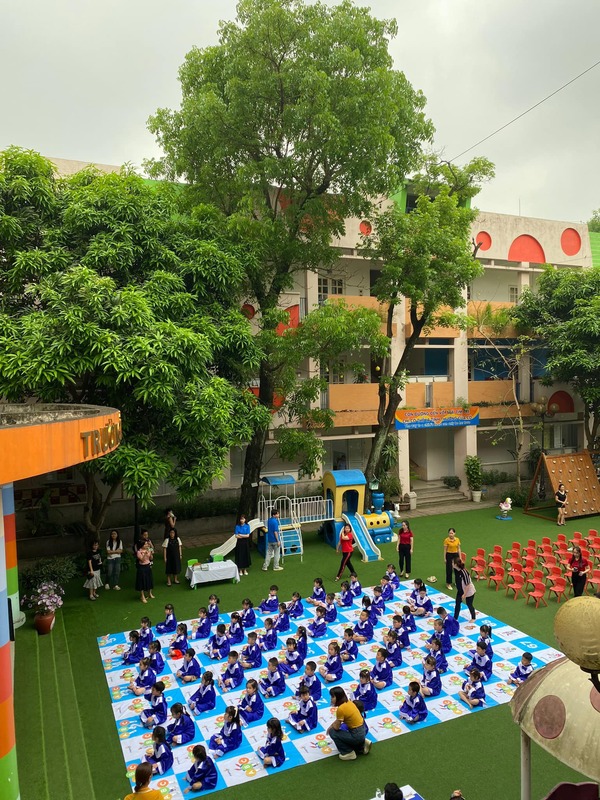 🎉🎉🎉 Nhảy Flashmob trên nền nhạc Bài 